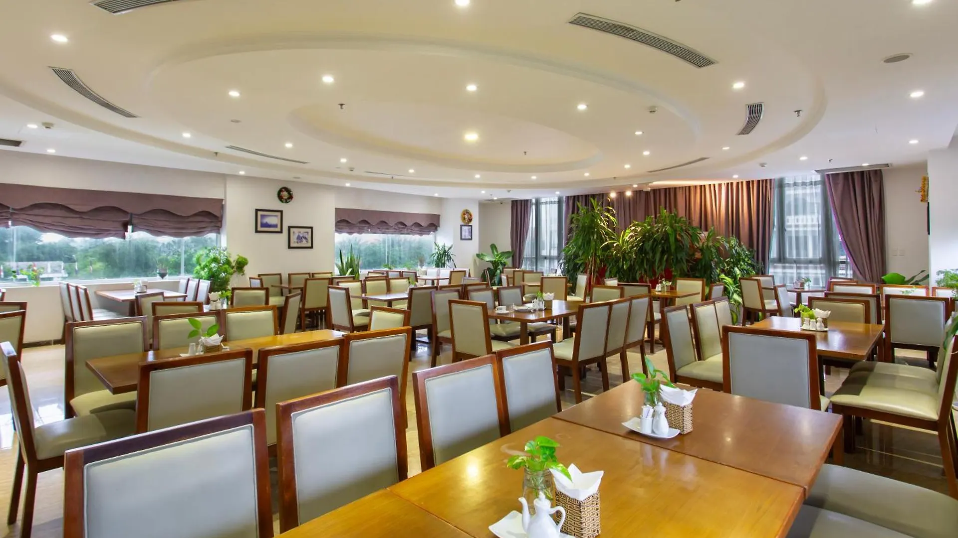 ***  Sea Phoenix Hotel Da Nang Vietnam